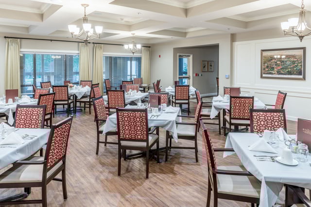 Dining-Area-2-e1544713046509